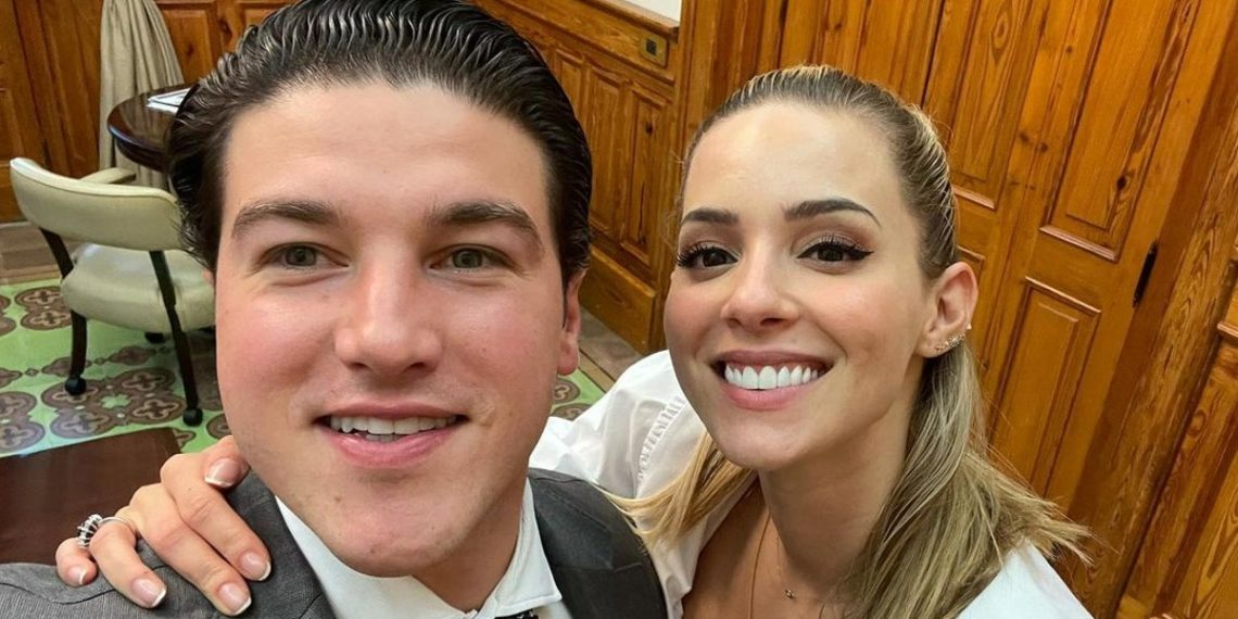 Samuel Y Mariana - Tu Colonia Regia Samuel Y Mariana - Tu Colonia Regia