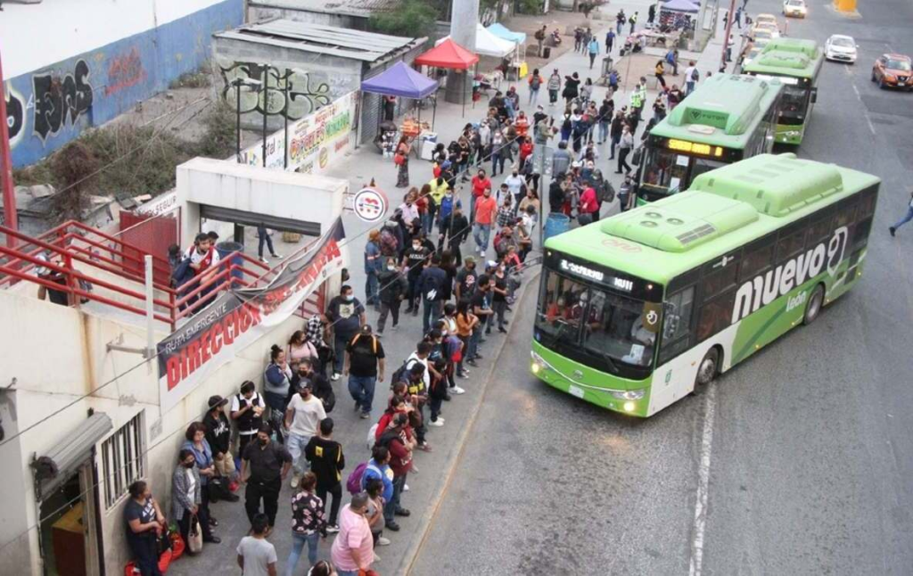 Samuel García Pide Otros Dos Meses Para Mejorar El Transporte De Nuevo León, Pese a Años De Promesas Y Miles De Millones Ya Invertidos Sin Resultados.