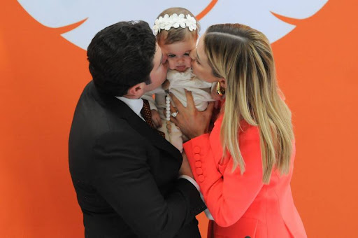 Image - Tu Colonia Regia Denuncian Que Samuel Y Mariana Roban Recursos De La Cuenta Pública. La Auditoría Superior De La Federación Detecta Desvío De Dinero Estatal Por 394 Millones.