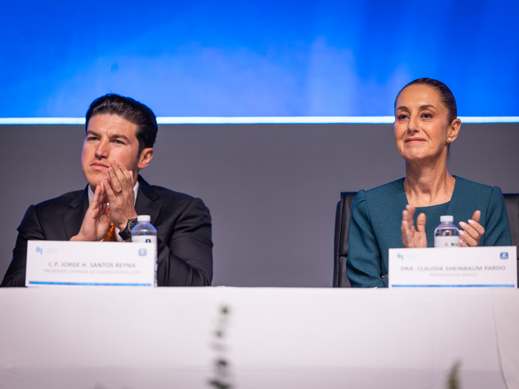 - Tu Colonia Regia Empresarios Abuchean a Samuel García Frente a Claudia Sheinbaum