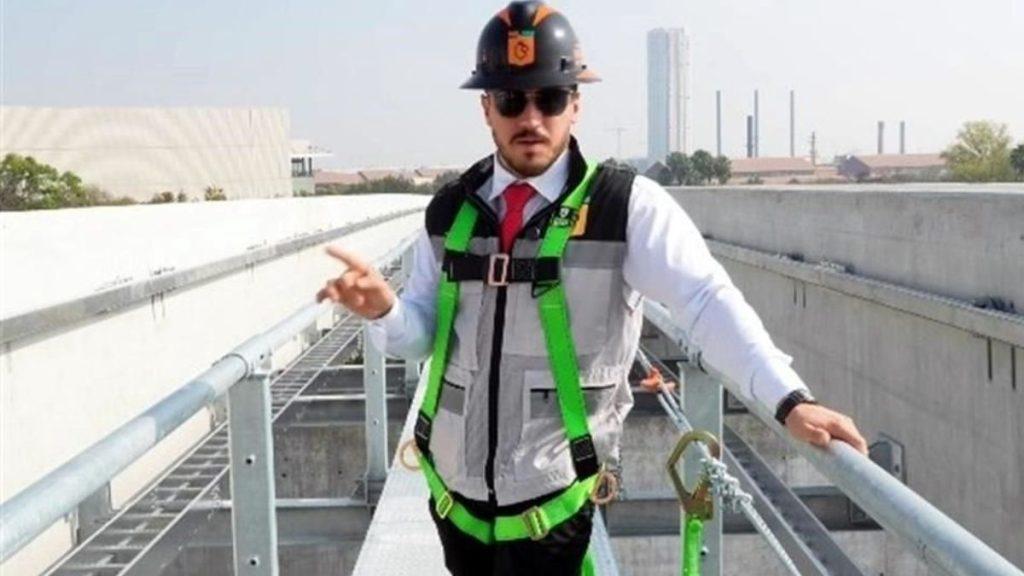 Samuel García Sepulveda No Arregla El Pluvial Que Su Metro Dañó