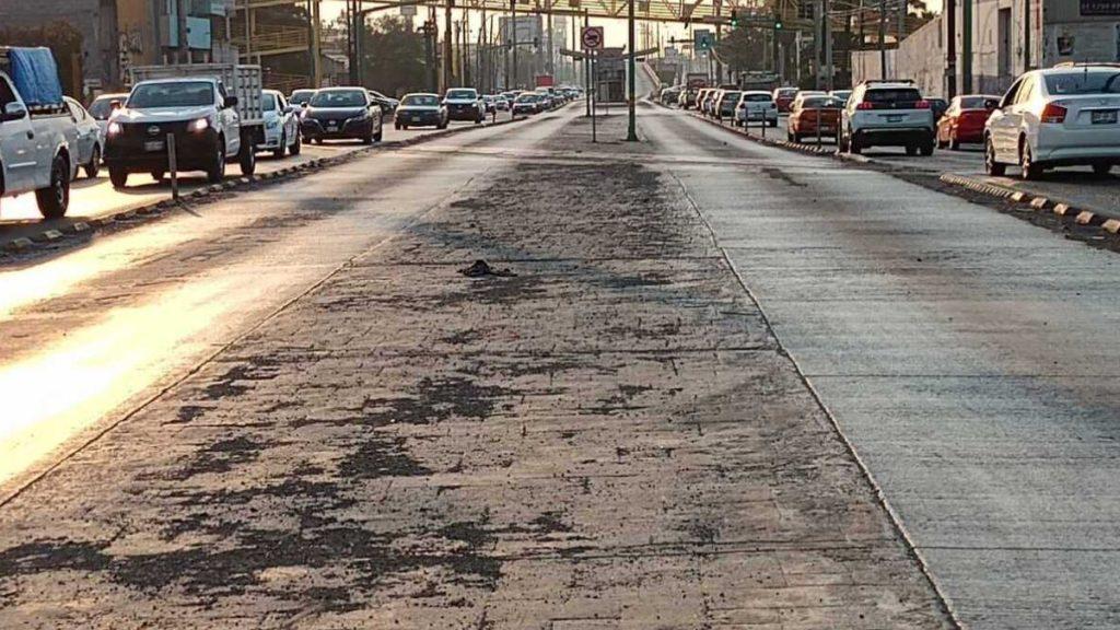 Pavimento Con Baches De La Ecovía - Tu Colonia Regia