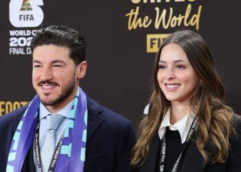 Samuel Y Mariana Culpan a Cfe Por Apagones - Tu Colonia Regia