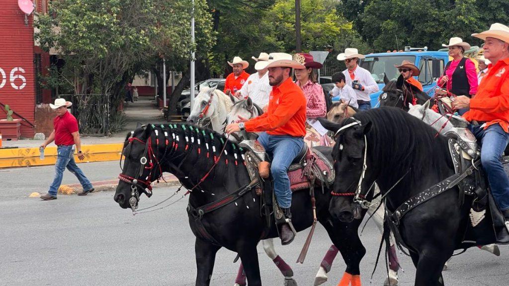 Cabalgata Estatal - Tu Colonia Regia