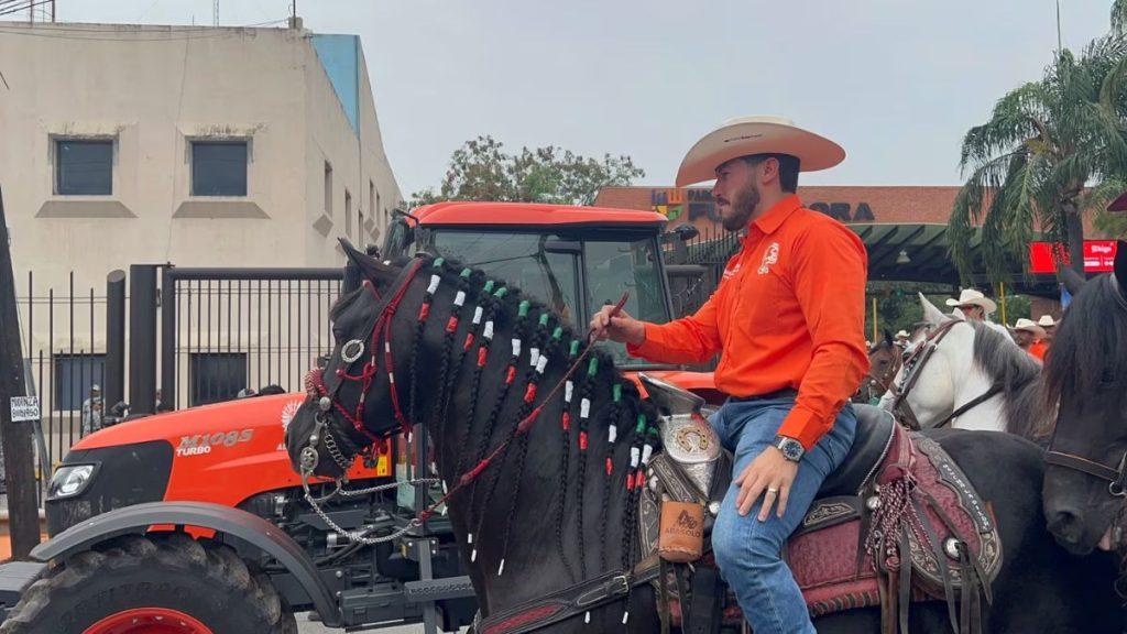 Caballo De Samuel - Tu Colonia Regia