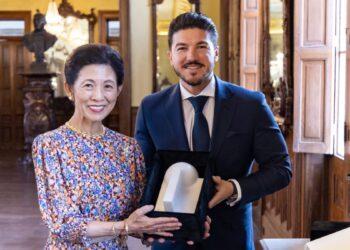 Samuel García Recibe a La Princesa De Japón - Tu Colonia Regia