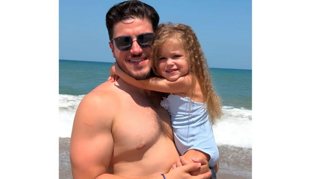 Samuel García De Vacaciones - Tu Colonia Regia
