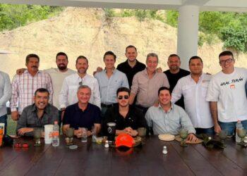 Guerra Política En Nuevo León - Tu Colonia Regia
